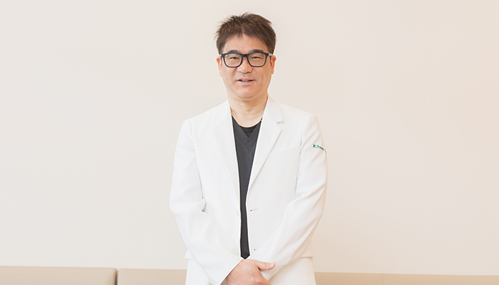 となり眼科　院長 院長　戸成 匡宏